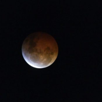 Eclipse dende Amoedo